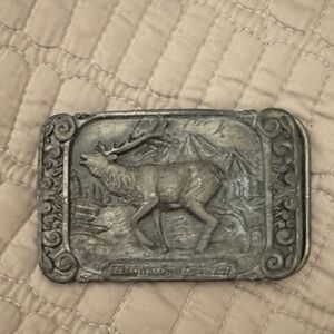 Siskiyou Yellowstone Country Belt Buckle Heavy 1986 Vintage Buckle Co Inc.